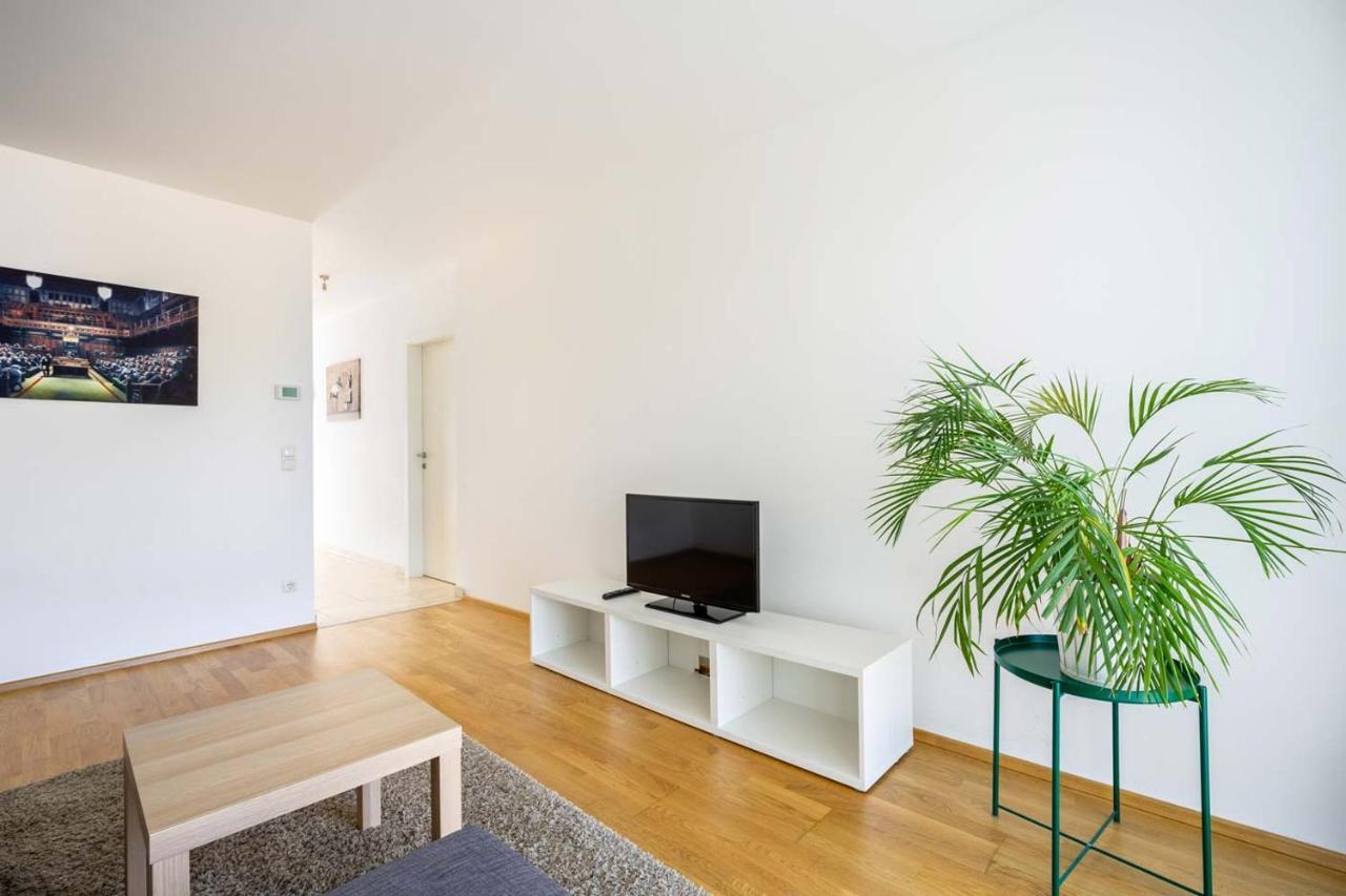 Donaufeld Living - Modernes Und Helles Apartament Wiedeń