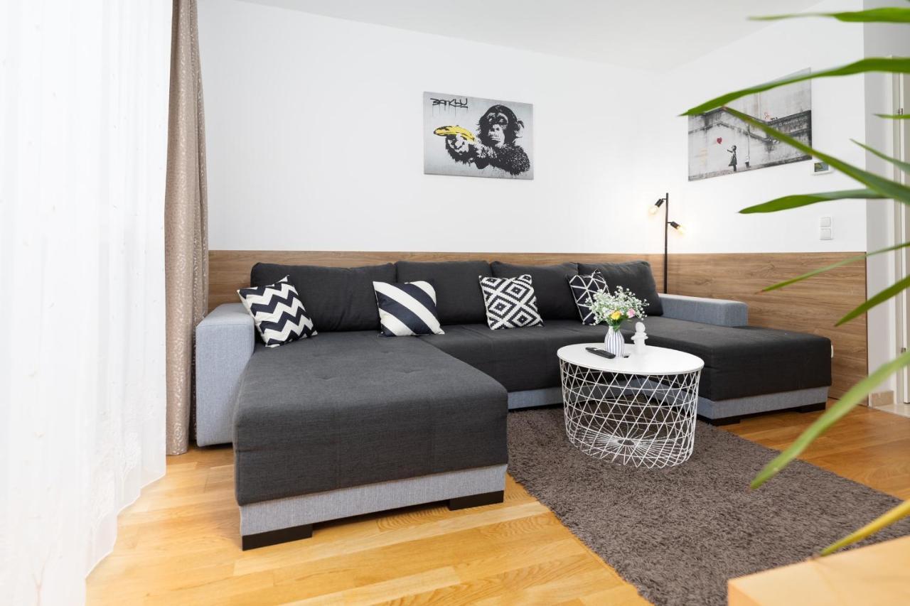 Apartament Donaufeld Living - Modernes Und Helles *